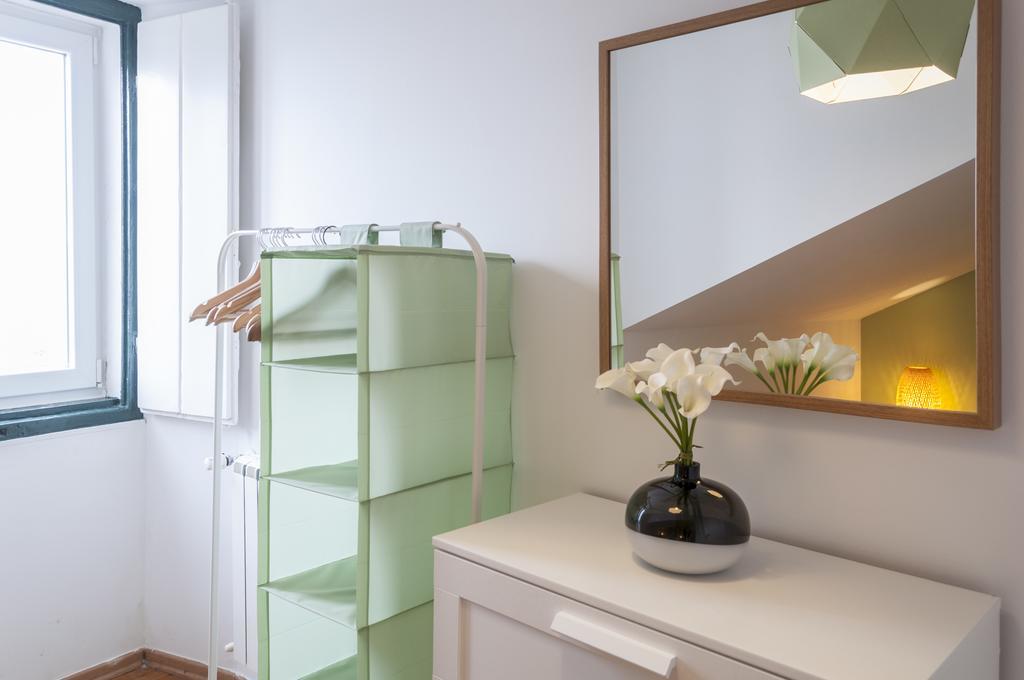 Contemporary Lisbon Apartment In Historical Chiado Exteriér fotografie