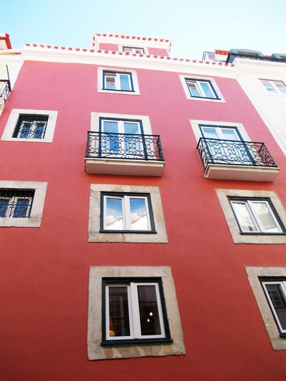Contemporary Lisbon Apartment In Historical Chiado Exteriér fotografie